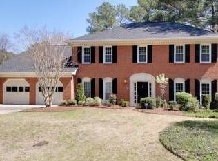 9160 Branch Valley Way, Roswell, GA 30076