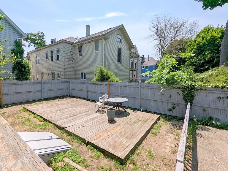 9 Locke St — Photo 14