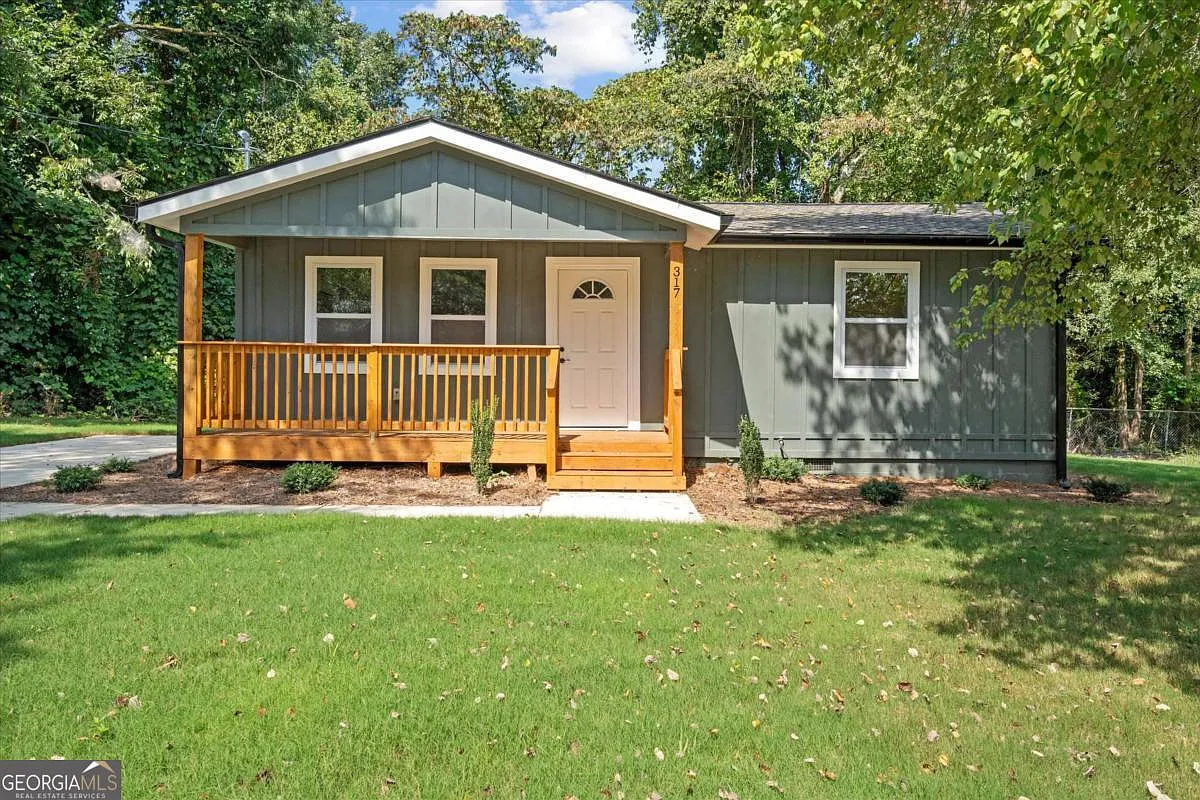 317 Bledsoe St photo 1