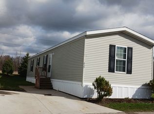 439 S Linda St NE, Cedar Springs, MI 49319