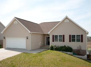 312 Rayann Ln, Broadway, VA 22815