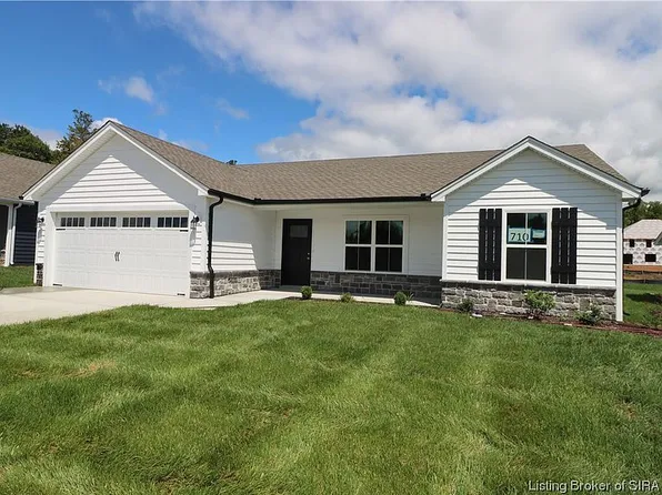 9020 Haylyn Ln, Georgetown, IN 47122