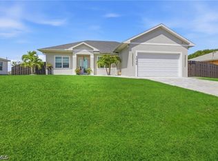 3046 NW 2nd Pl, Cape Coral, FL 33993
