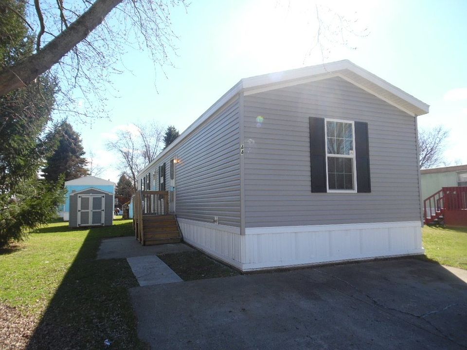 1st image of 61108 Old County Road 17 #203