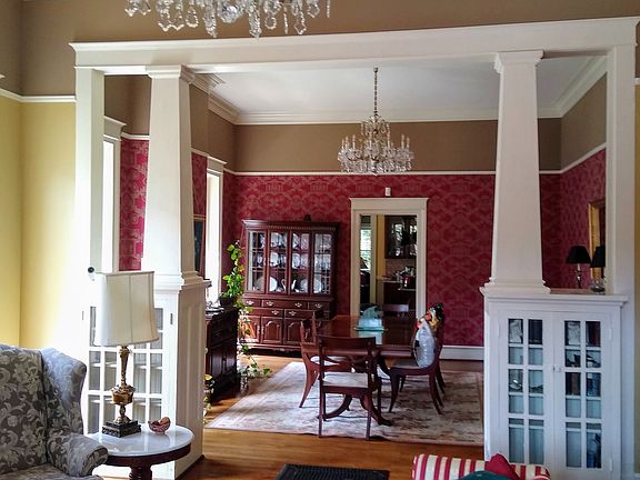 Large Dining Rm - Living Rm