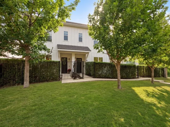 2624 Metcalfe Rd #2, Austin, TX 78741