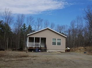 21 Park Rd, Johnsburg, NY 12843