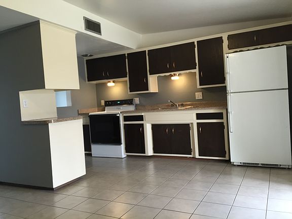 4th image of 2141 W Calle Narciso