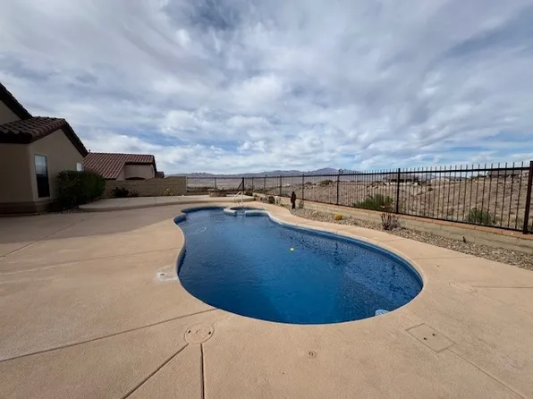 2879 Fort Mojave Dr, Bullhead City, AZ 86429