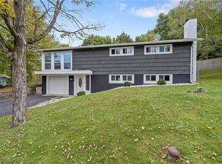 124 Cashin Dr, Fayetteville, NY 13066