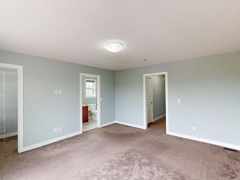 5 Red Embers Row NE — Photo 18