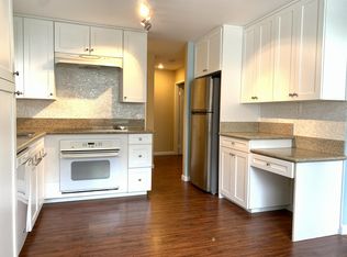 5523 Adobe Falls Rd UNIT 2, San Diego, CA 92120