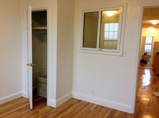 111 Richardson St #2B, Brooklyn, NY 11211