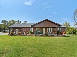 18295 Peterson Rd, Gentry, AR 72734