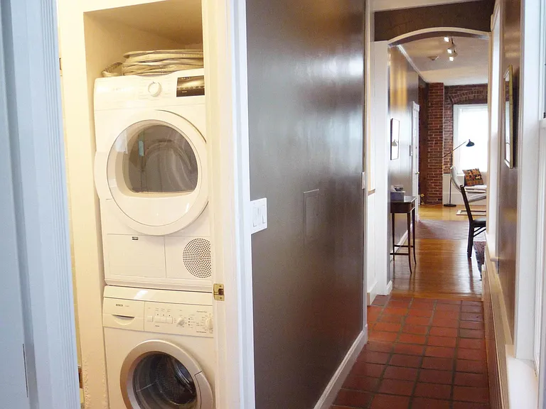56 Kirkland St #5 — Photo 16
