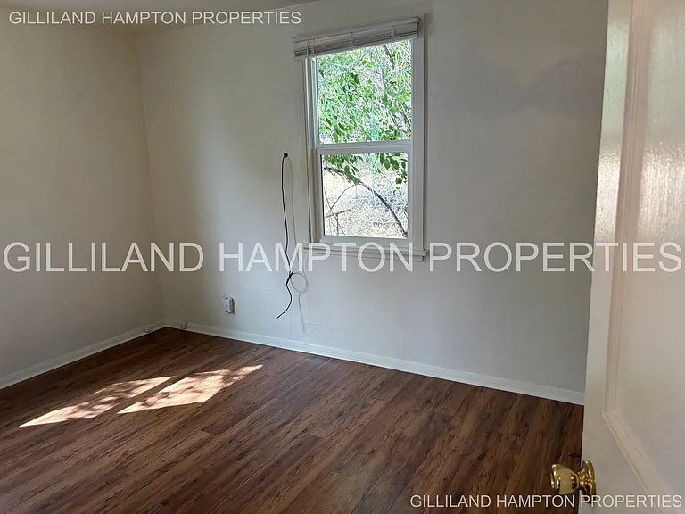 320 NW 15th St #320 — Photo 46