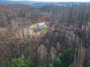 607 Bakers Ridge Rd, Morgantown, WV 26508