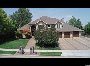 25 N Fairway Dr, North Salt Lake, UT 84054