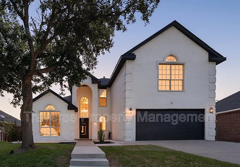 8474 Muirwood Trl — Photo 2
