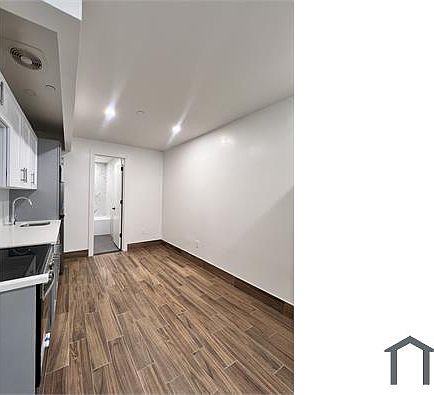 4th image of 1449 Bryant Ave #1A