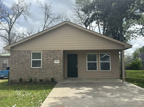 11817 13th St, Santa Fe, TX 77510