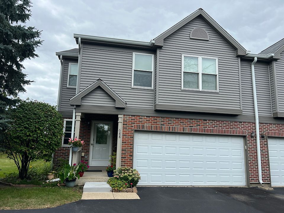 1st image of 688 E Whispering Oaks Dr
