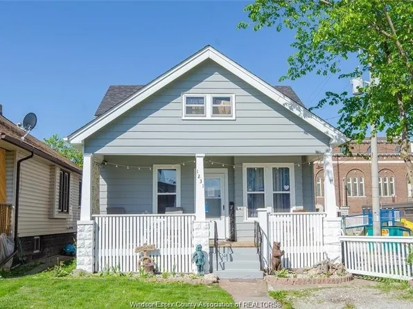 1231 Windsor Ave, Windsor, ON N8X 3L8
