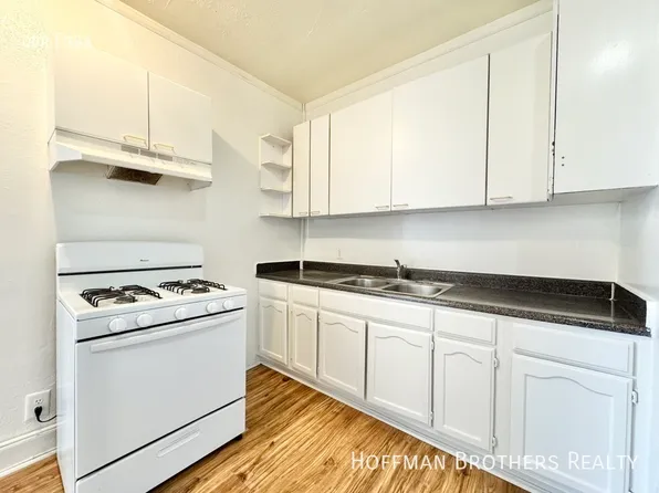 2606 S Normandie Ave, Los Angeles, CA