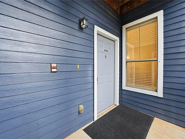 1575 Ridenour Pkwy NW #822 — Photo 3