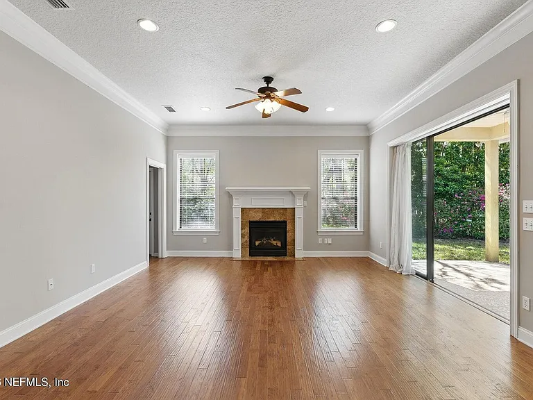 5105 Foliage Way — Photo 8