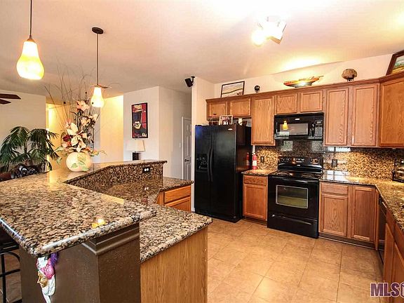 3rd image of 26312 Avoyelles Ave