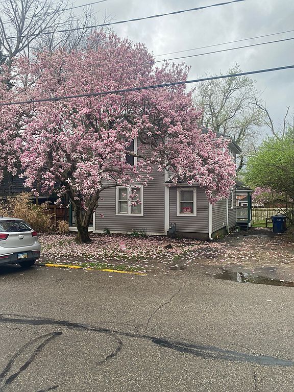 Real estate listing image
