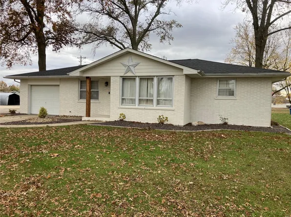 98 E Oak St, Aviston, IL 62216