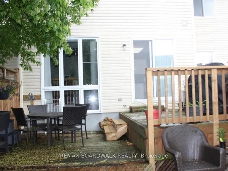 509 Lawler Cres — Photo 23