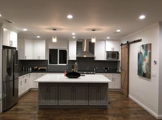 424 N Parish Pl, Burbank, CA 91506