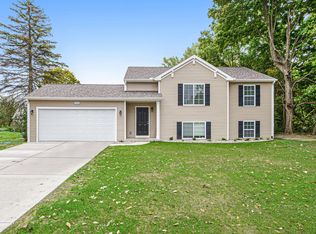 4801 Bermuda St, Portage, MI 49002