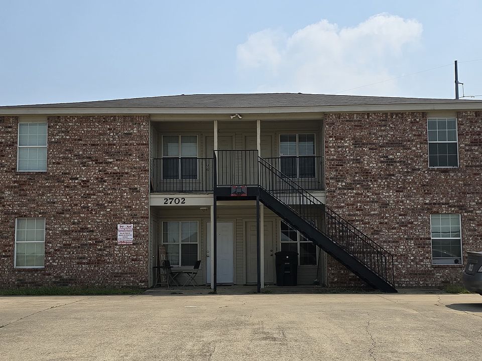 1st image of 2703 Garland Dr #C