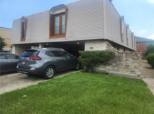 2417 Pasadena Ave, Metairie, LA 70001