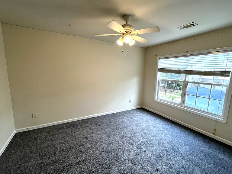 1032 Gather Dr — Photo 11