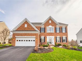214 Morning Grove Ln, Valencia, PA 16059
