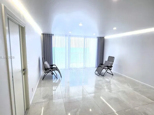 2030 S Ocean Dr APT 1511, Hallandale, FL 33009