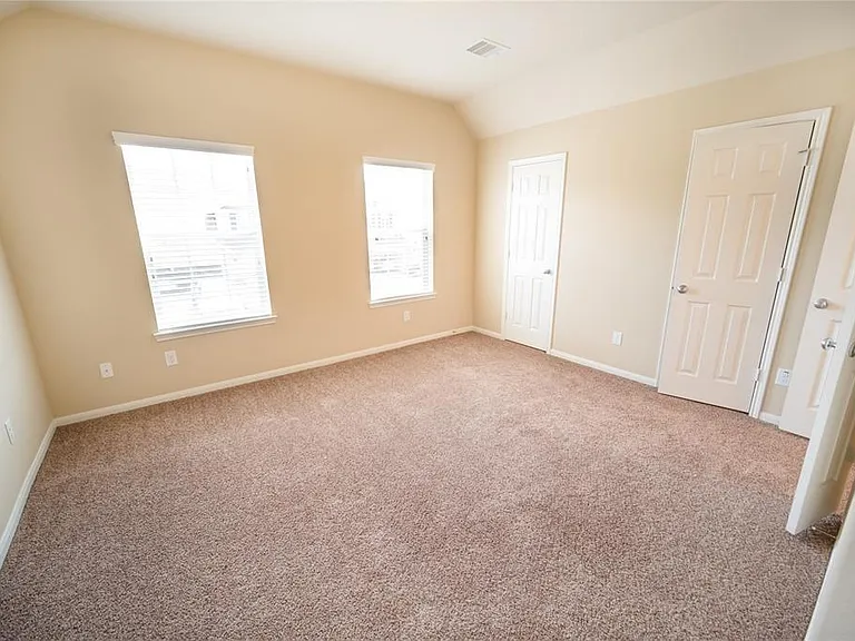 18725 Cypress Loch Dr — Photo 8