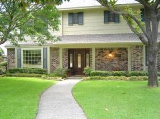 9524 Whitehurst Dr, Dallas, TX 75243