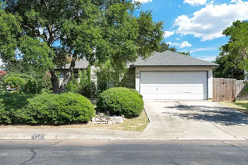9535 Andrew Point Photo 1