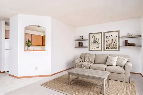 Woodcrest Townhomes Photo 1