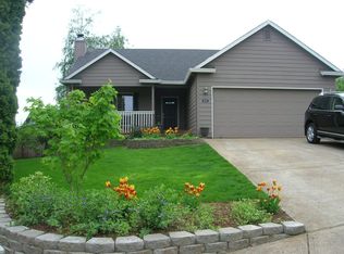 1005 SW 2nd Pl, Dundee, OR 97115