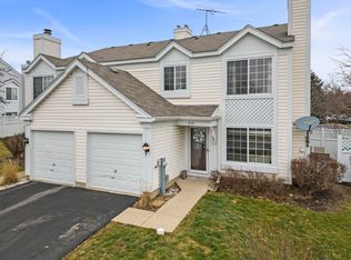 353 Gregory St, Aurora, IL 60504