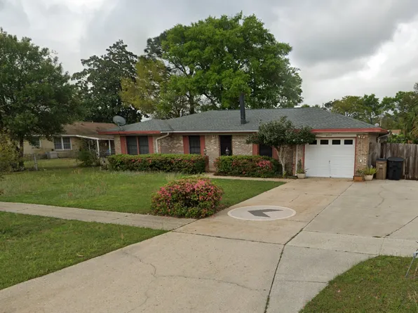 7725 La Nain Dr, Pensacola, FL 32514