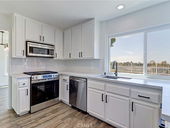 3rd image of 26572 Mimosa Ln