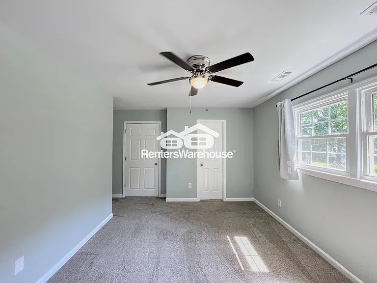 190 Devon Pl — Photo 17